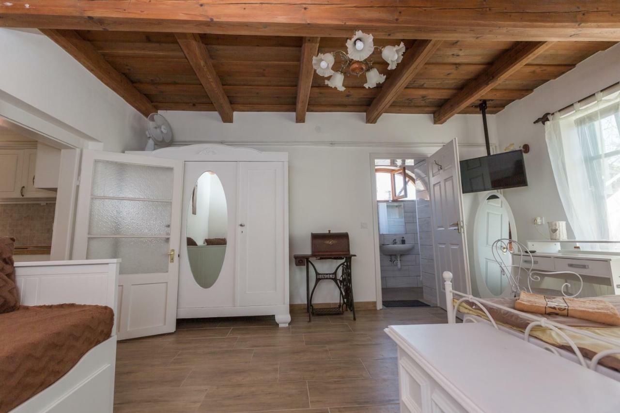 Gadoros Vendeghaz Hotel Egerszalok Luaran gambar