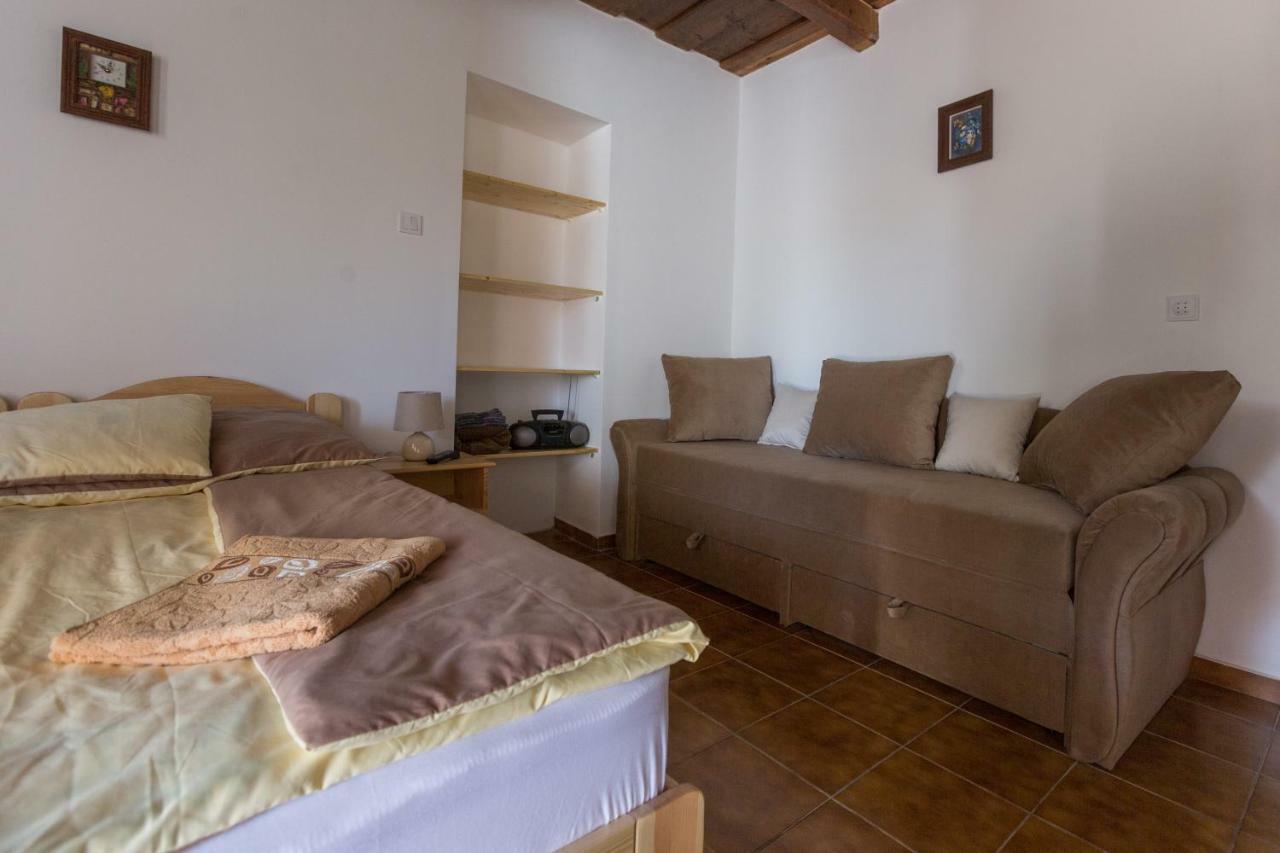 Gadoros Vendeghaz Hotel Egerszalok Luaran gambar