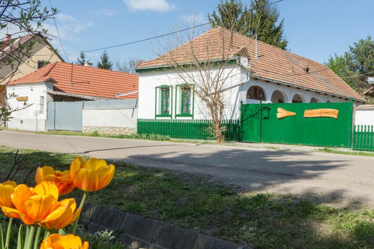 Gadoros Vendeghaz Hotel Egerszalok Luaran gambar