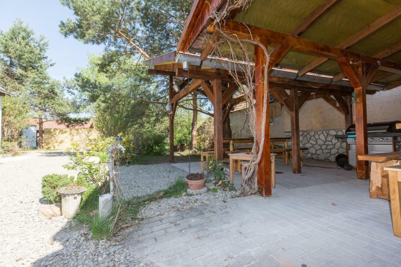 Gadoros Vendeghaz Hotel Egerszalok Luaran gambar
