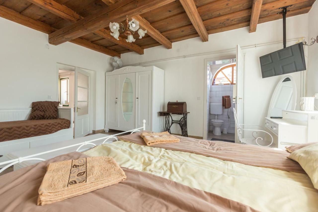 Gadoros Vendeghaz Hotel Egerszalok Luaran gambar