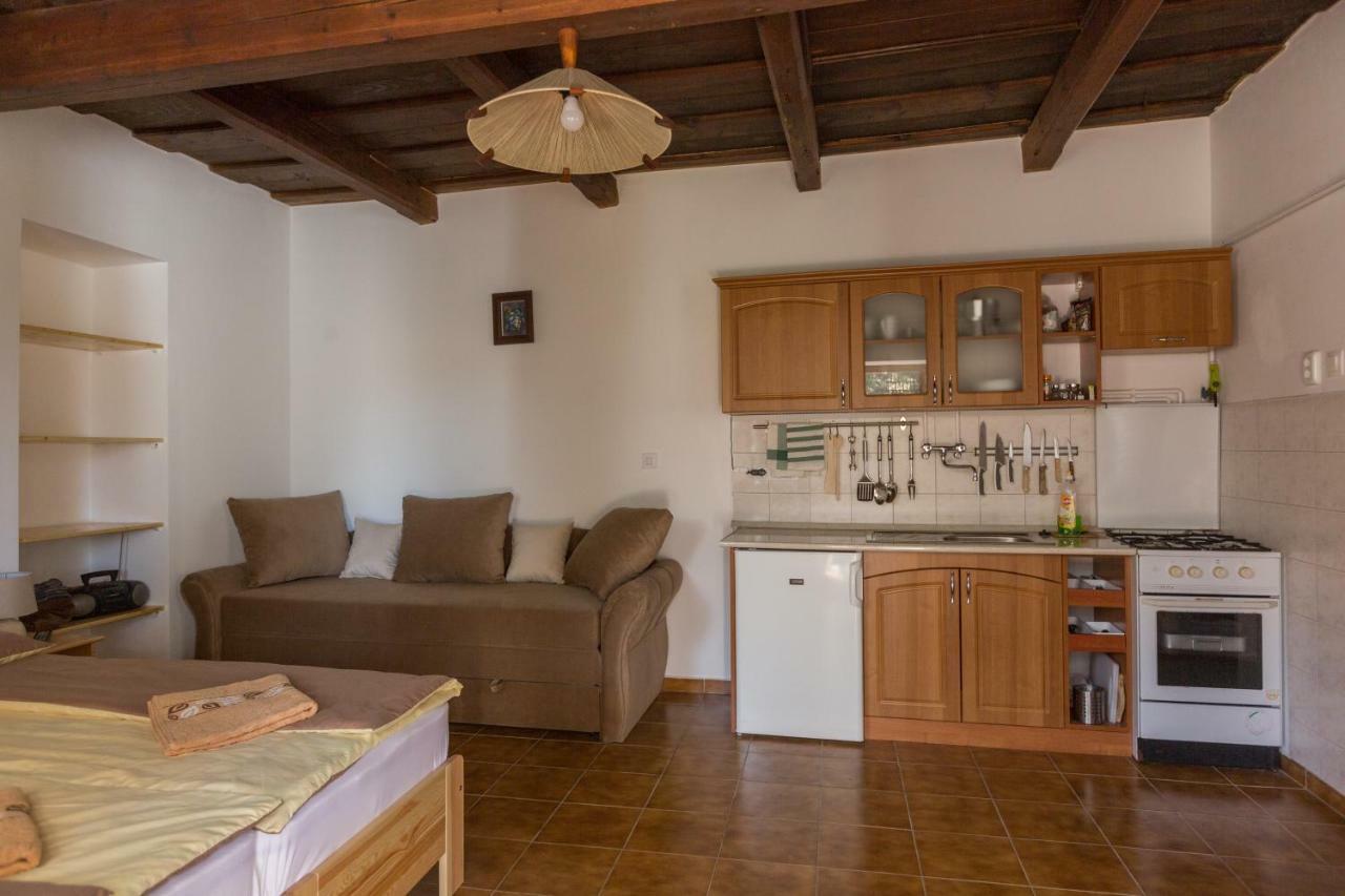 Gadoros Vendeghaz Hotel Egerszalok Luaran gambar