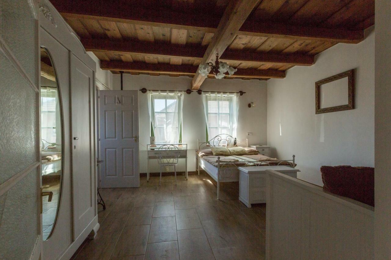 Gadoros Vendeghaz Hotel Egerszalok Luaran gambar