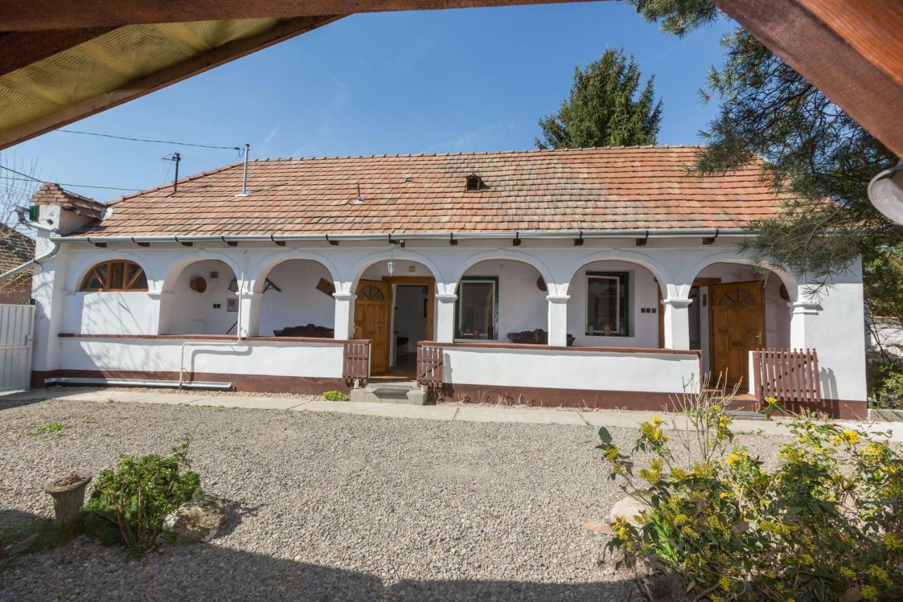 Gadoros Vendeghaz Hotel Egerszalok Luaran gambar