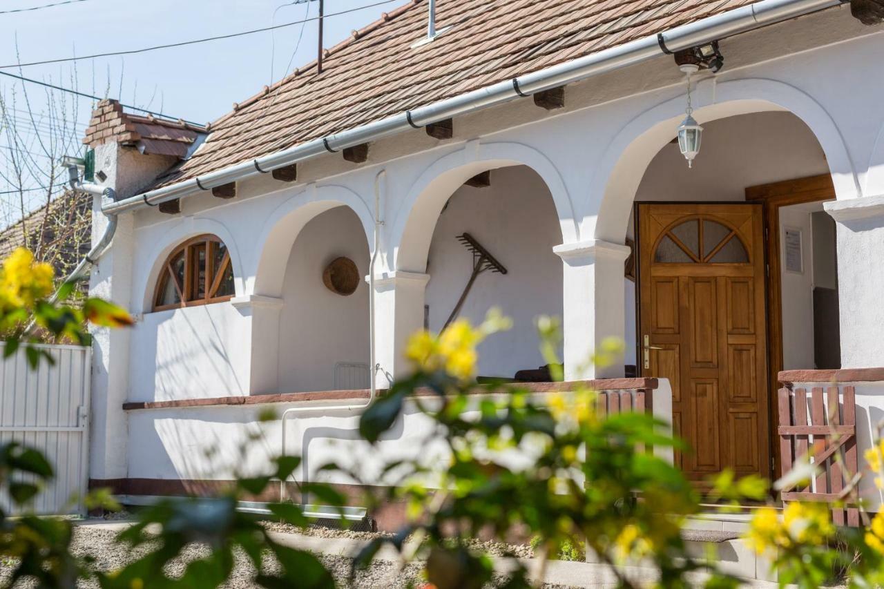 Gadoros Vendeghaz Hotel Egerszalok Luaran gambar