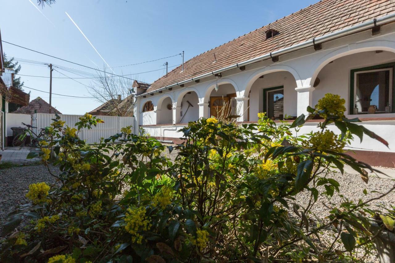 Gadoros Vendeghaz Hotel Egerszalok Luaran gambar
