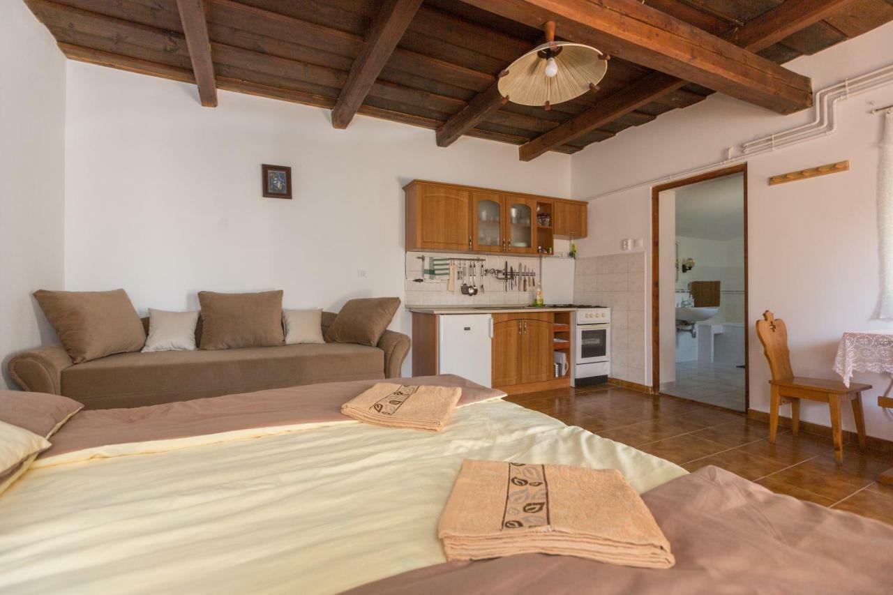 Gadoros Vendeghaz Hotel Egerszalok Luaran gambar