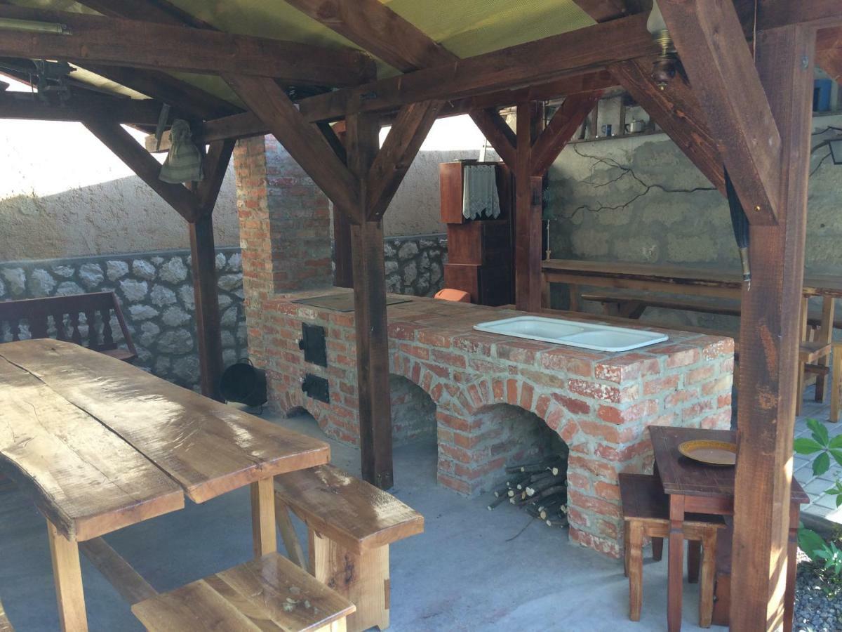 Gadoros Vendeghaz Hotel Egerszalok Luaran gambar
